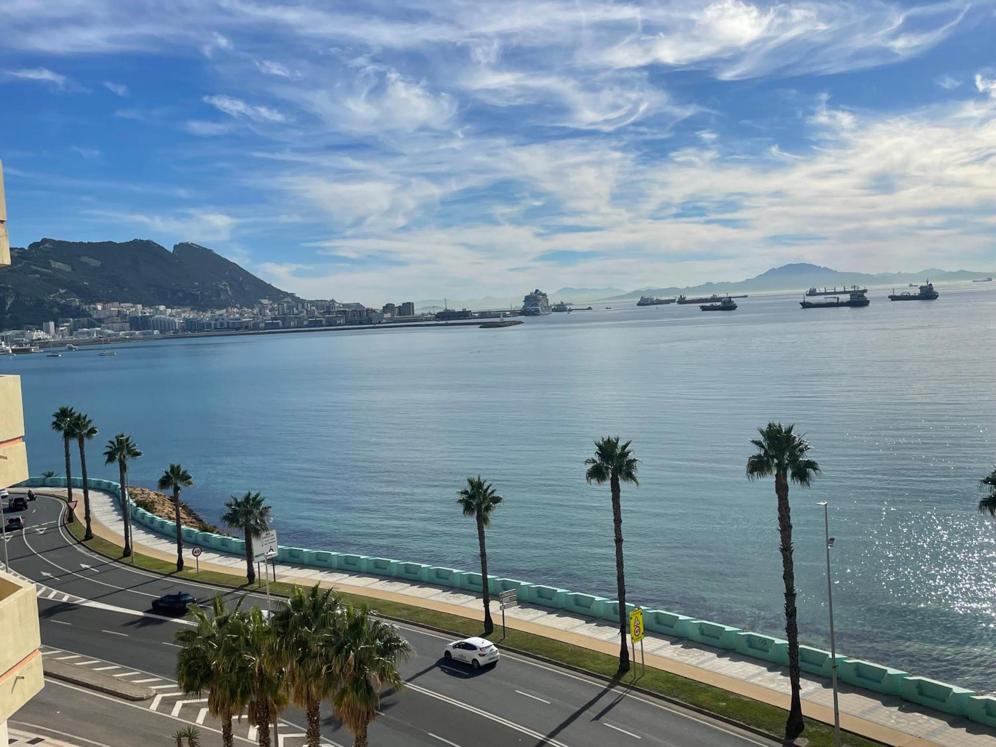 Ferienwohnung Vistas Roca Mar La Línea de la Concepción Exterior foto